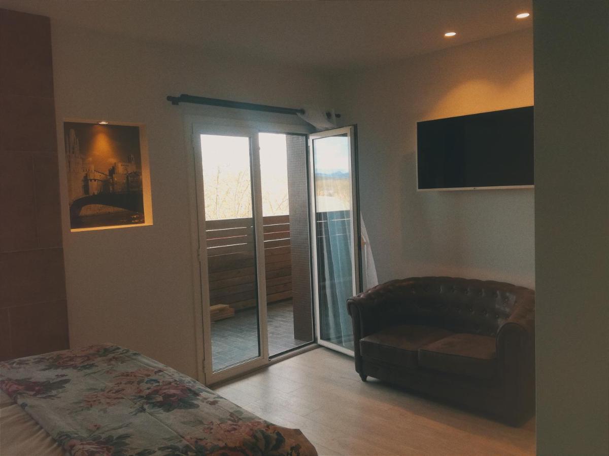Apartment Turistic - Piso De 1, 2 O 3 Gerona